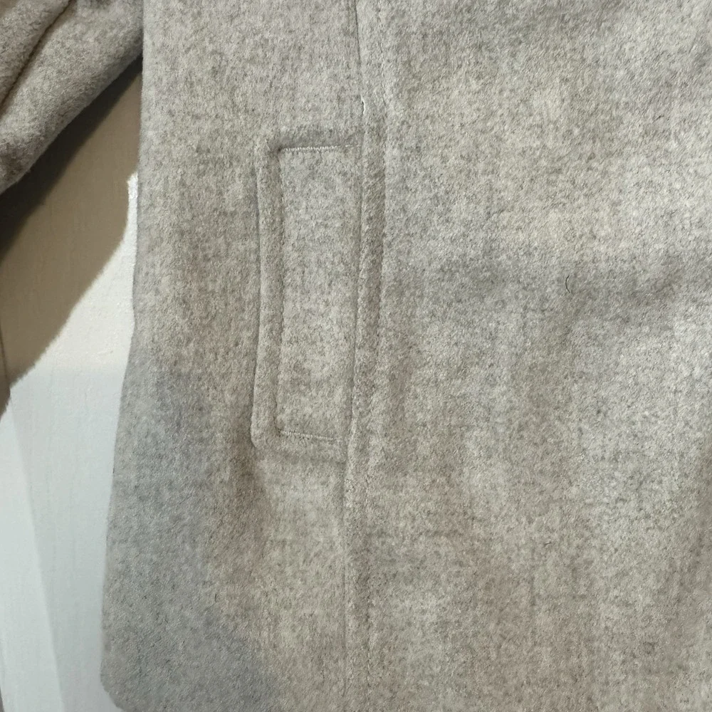 Old Navy Toddler Preppy Pea Coat Oatmeal Gray Toddler Size 3T‎